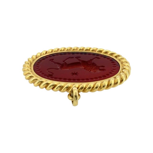 1990s Vintage 18k Gold Carnelian Lion Intaglio Pendant For Sale - Image 5 of 9