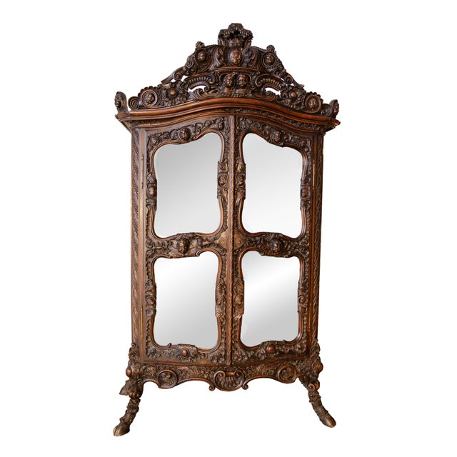 Monumental French Display Cabinet with Bourbon Coat of Arms, 1740 For Sale - Image 12 of 12