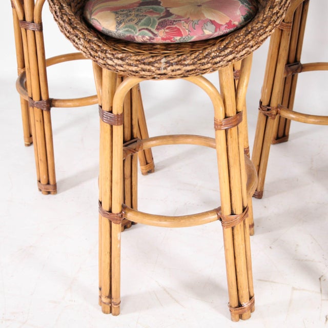 Vintage Bar Stools in Rush and Rattan, 1970s, Set of 4 For Sale - Image 3 of 11