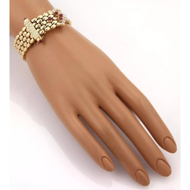 1990s Diamond & Ruby 14k Panther Bracelet Link Belt Yellow Gold For Sale - Image 5 of 5