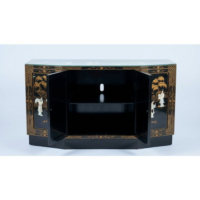 Vintage Chinoiserie Black Lacquer Mother-of-Pearl Four-Door Sideboard For Sale In Dallas - Image 6 of 12