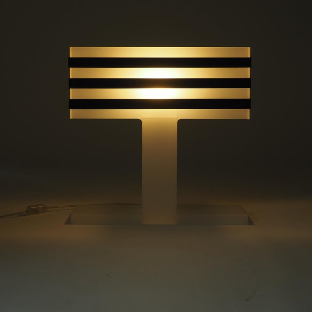 Modern Acrylic Glass Table Lamp, 1980s For Sale - Image 15 of 18