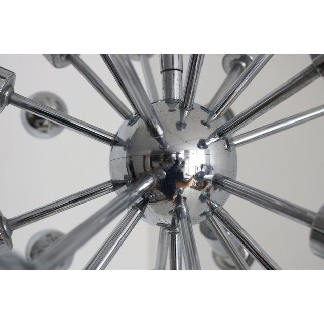 Sputnik Italian Chrome Chandelier with Twelve Lights attributed to Goffredo Reggiani, 1970 For Sale - Image 6 of 12