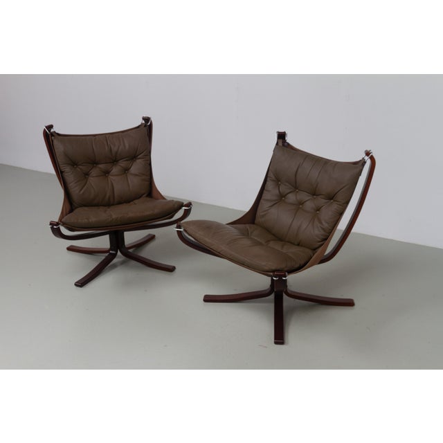 1970s Olive Green Falcon Chairs by Sigurd Resell for Vatne Møbler, Norway, 1970s, Set of 2 For Sale - Image 5 of 18