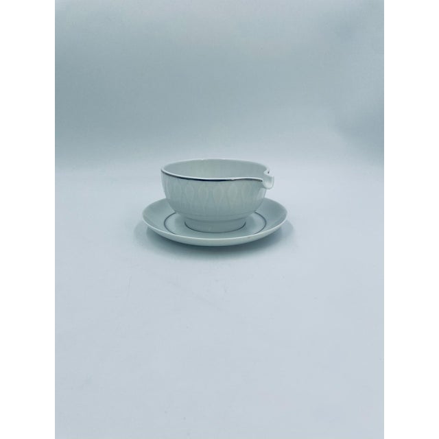 Tapio Wirkkala Lanzette Sauce Boat with Stand by Tapio Wirkkala for Thomas, 1965 For Sale - Image 4 of 12
