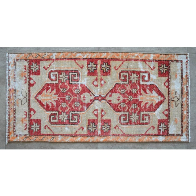 Hollywood Regency Hand Knotted Door Mat, Entryway Rug, Bath Mat, Kitchen Decor, Small Rug, Turkish Rug - 1′7″ × 3′3″ For Sale - Image 3 of 5
