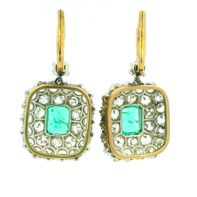Victorian Platinum and Gold Emerald & Diamond Drop Earrings, 1890s For Sale In Miami - Image 6 of 10