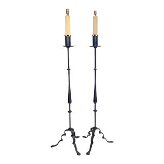 Vintage Spanish Pair of Black Iron Floor Lamps For Sale