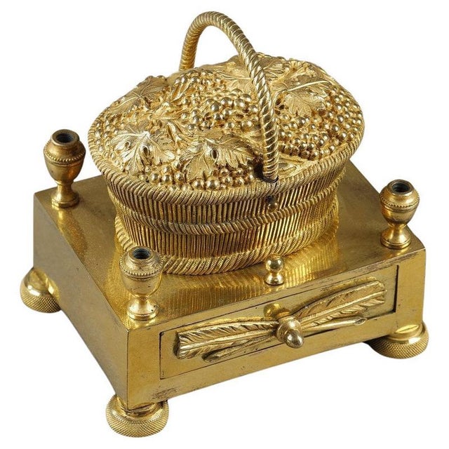 Gilt Bronze Inkwell Forming a Basket of Grapes, 1870 For Sale - Image 17 of 17