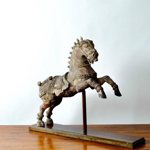 Indian Hindu Wooden Vahanna Horse, 1890s For Sale - Image 4 of 15