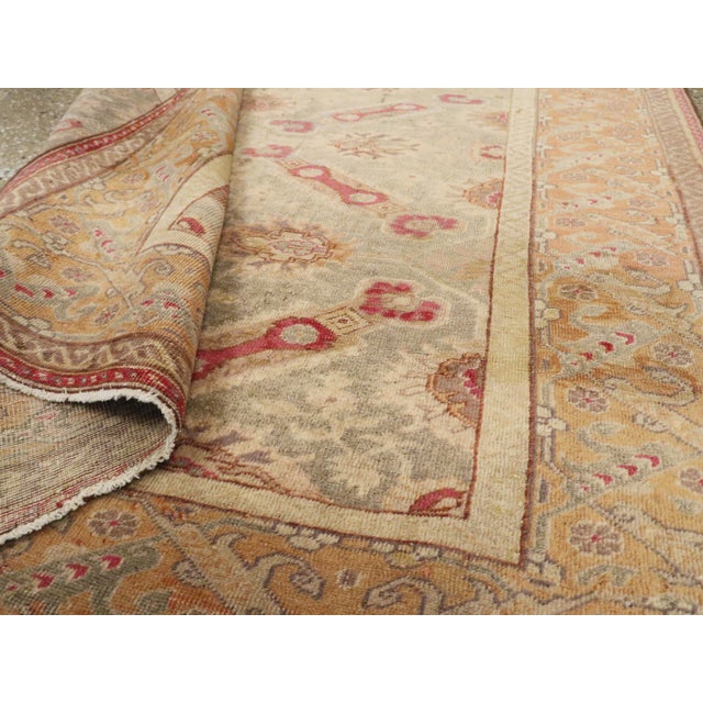 Galerie Shabab Collection Mid-20th Century Turkish Sivas Rug For Sale - Image 9 of 9
