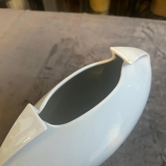Contemporary 1990s Minimalist White Porcelain Tasca Vase by Lino Sabattini for Rosenthal For Sale - Image 3 of 15