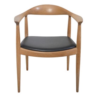 JH503 The Chair in Oak and Black Leather by Hans Wegner, 1960s For Sale