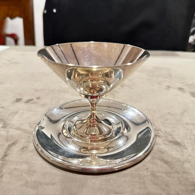 1980s Set of Two 1980s Modern Minimalist Silver Plated Cups by Lino Sabattini For Sale - Image 5 of 15