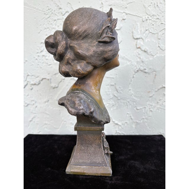 1900 - 1909 Art Nouveau Polychrome Bust “Enid” of a Young Woman, European, C. 1900–1915 For Sale - Image 5 of 12