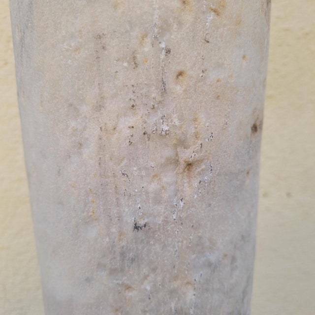 Column in Sculpted White Marble For Sale - Image 15 of 18