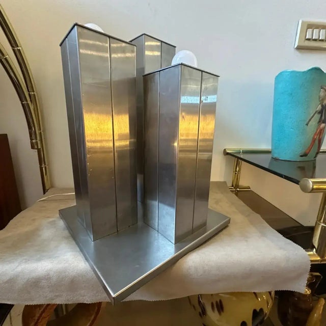 1970s Space Age Chromed Metal Italian Square Table Lamp For Sale - Image 10 of 11