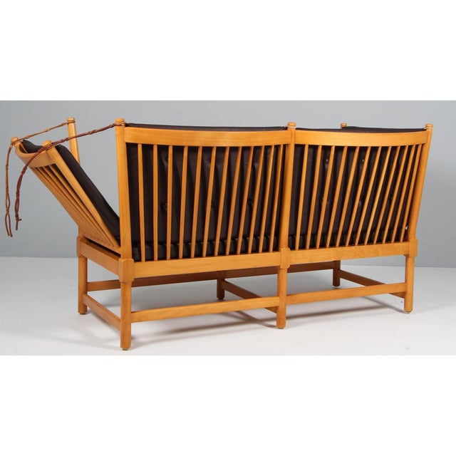 Wood Two-Seat Sofa in Beech and Leather by Børge Mogensen for Fritz Hansen For Sale - Image 7 of 8