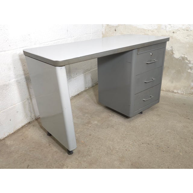 Small Ronéo Desk, 1970 Small Ronéo desk. A three-drawer unit on the right. Rare in this small size: 112 cm x 46 cm...