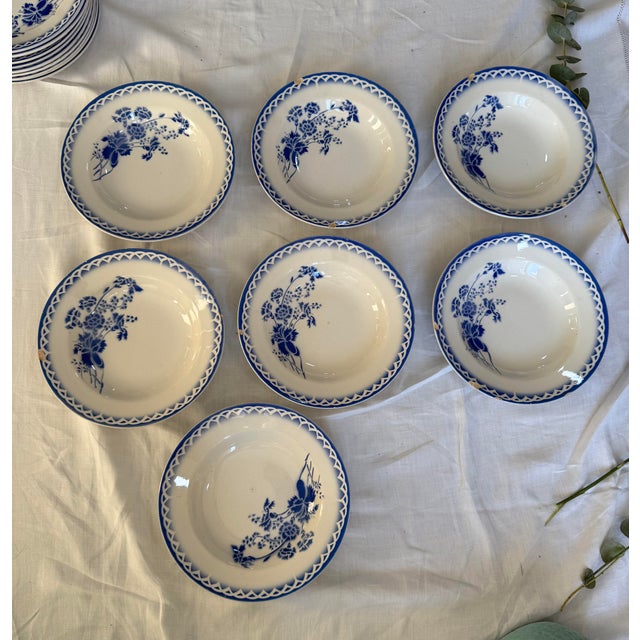 Large Annick Blue and White Dinner Service from Sarreguemines, Set of 5 For Sale - Image 4 of 16