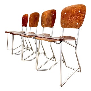 Mid-Century Modern Minimalist First Edition Aluflex Stackable Folding Chairs from Armin Wirth, Switzerland, 1950s, Set of 4 For Sale