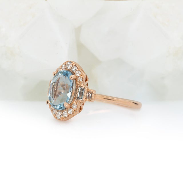 2020s 1.5cts Aquamarine Ring With Natural Diamonds Accents: Solid 14k Gold, Oval 9x7mm For Sale - Image 5 of 10
