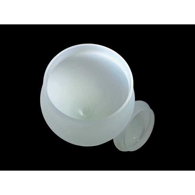Opaline Murano Glass Container by Vincenzo Nason, 1970s For Sale - Image 3 of 9