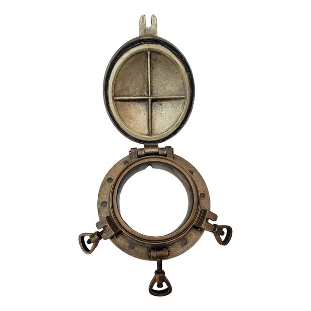 Ship Porthole in Brass, 1940s For Sale