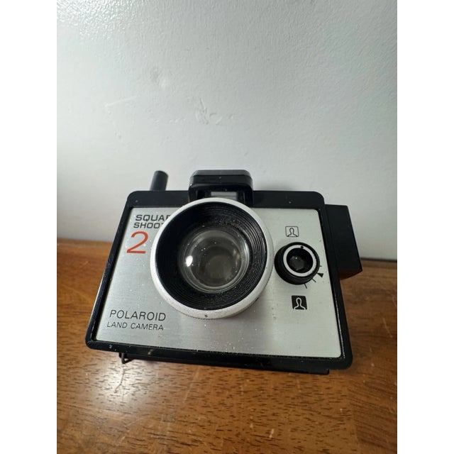 Polaroid Corporation Vintage Polaroid Square Shooter 2 Instant Land Camera Case Flashbar 1970s For Sale - Image 4 of 13