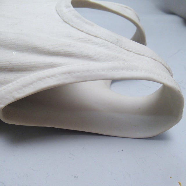 White Tank Top Vase by Michael Harvey, 1980s For Sale - Image 8 of 9