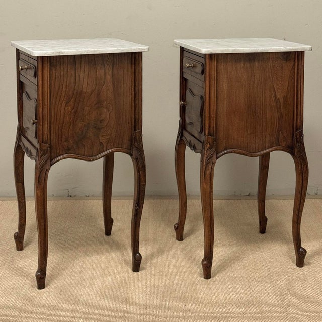 Mid 20th Century Pair of Antique French Louis XV Oak Nightstands With Carrara Marble For Sale - Image 5 of 18