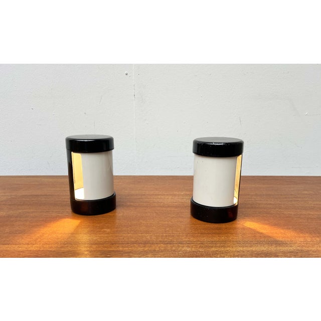 Mid-Century Modern Italian Space Age Black Model Laura Table Lamps by Olaf von Bohr and Diego Valenti for Valenti Luce Milano, 1960s, Set of 2 For Sale - Image 17 of 18