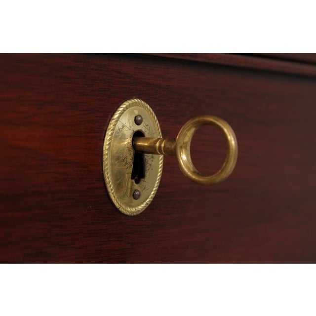 Henkel Harris Mahogany no.175 New Market Chest For Sale - Image 11 of 18