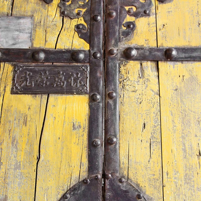 Chinese Vintage Yellow Mongolian Garden Gate For Sale - Image 3 of 4