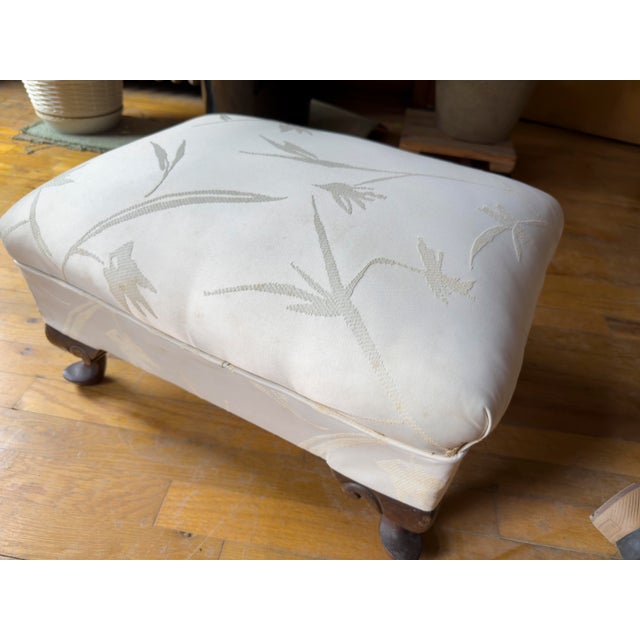White Mid-Century Period Chippendale Style Upholstered Footstool in White For Sale - Image 8 of 9