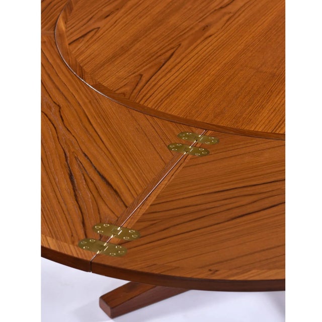 1970s Refinished Expanding Oval Danish Modern Teak Flip-Flap Dining Table by Dyrlund For Sale - Image 5 of 15
