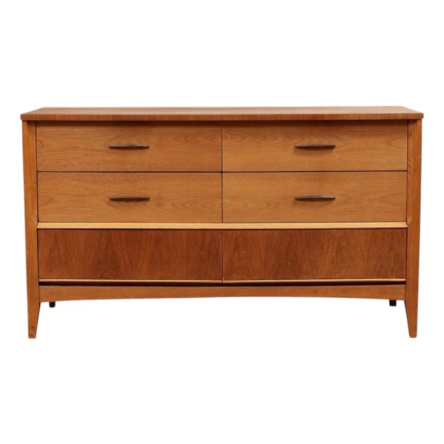 Mid Century 1950’s Dixie Six Drawer Dresser For Sale