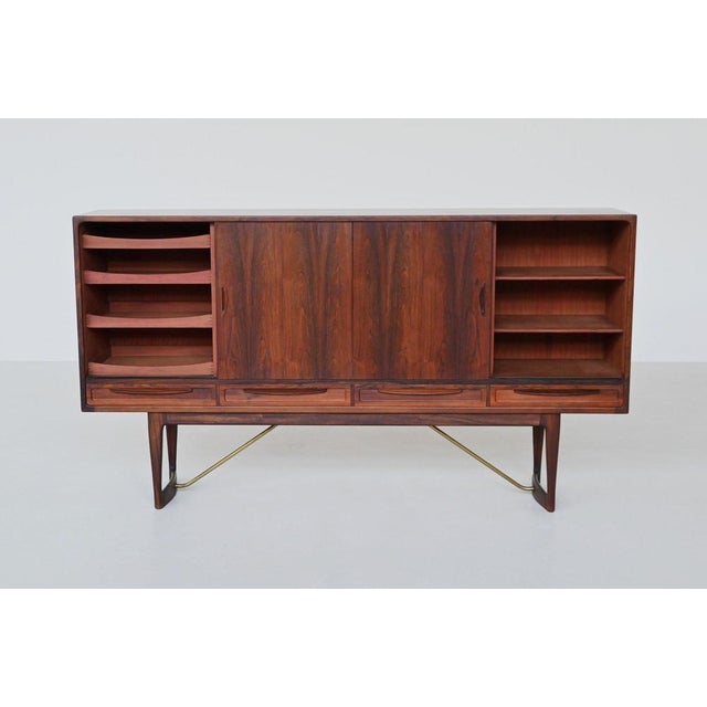 Danish Cross-Leg Highboard in Rosewood by Sofus Jorgensen, 1960 For Sale - Image 4 of 18