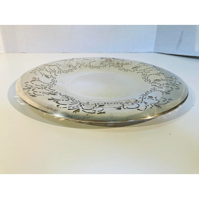 Victorian 1970s Vintage Benedict Silverplate Pierced Tray For Sale - Image 3 of 4