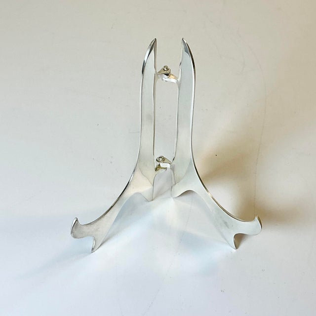 Metal 1970s Vintage Hollywood Regency Boho Chic Silverplate Tabletop Easel. For Sale - Image 7 of 13
