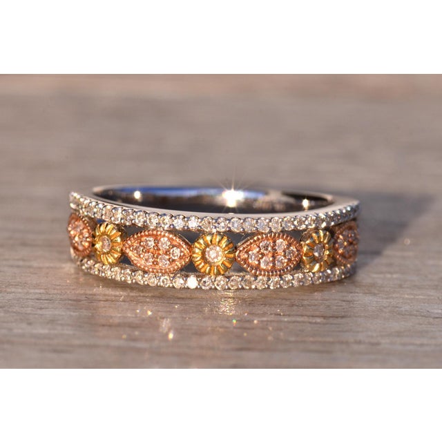 Contemporary The 101st Avenue: Tri Color Natural Diamond Patterned Band For Sale - Image 3 of 10