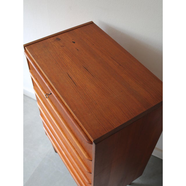 Wood Vintage Danish Chest of Drawers in Teak, 1960s For Sale - Image 7 of 11
