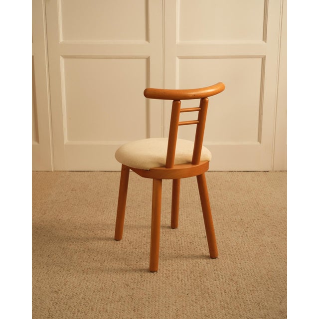 Vintage Italian Chairs in Wood and Velvet, 1970s, Set of 6 For Sale - Image 4 of 11