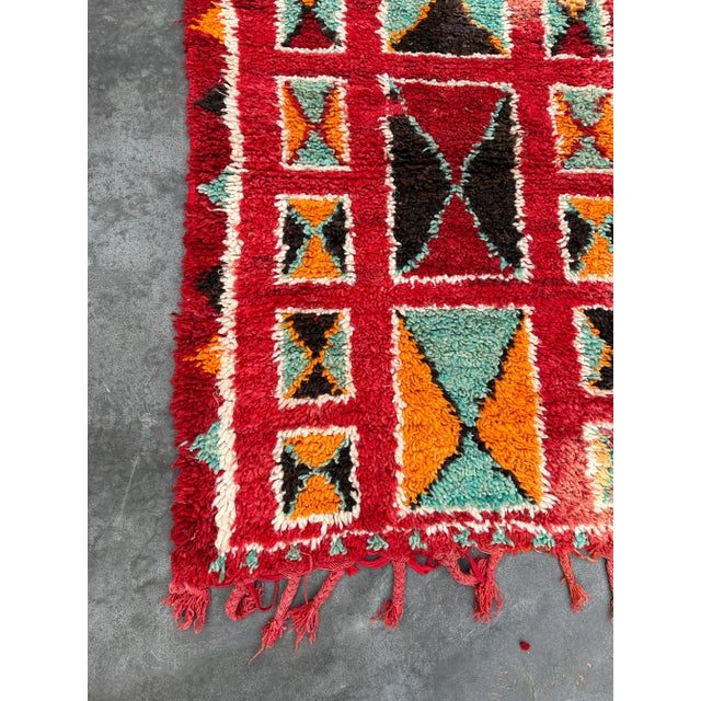 Moroccan 1980s Moroccan Vintage Colorful Rug - 3'1" X 7'1" Ft For Sale - Image 3 of 8
