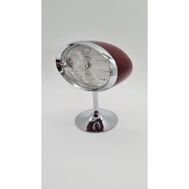 1970s Space Age Alarm Clock in Burgundy Plastic and Chrome-Plated Metal, 1970s For Sale - Image 5 of 14