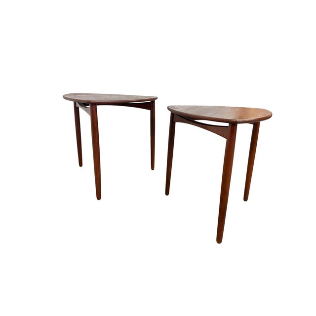 1960s Mid-Century Danish Modern Guitar Pick Nesting Tables - Set of 2 - Refinished! For Sale - Image 5 of 7
