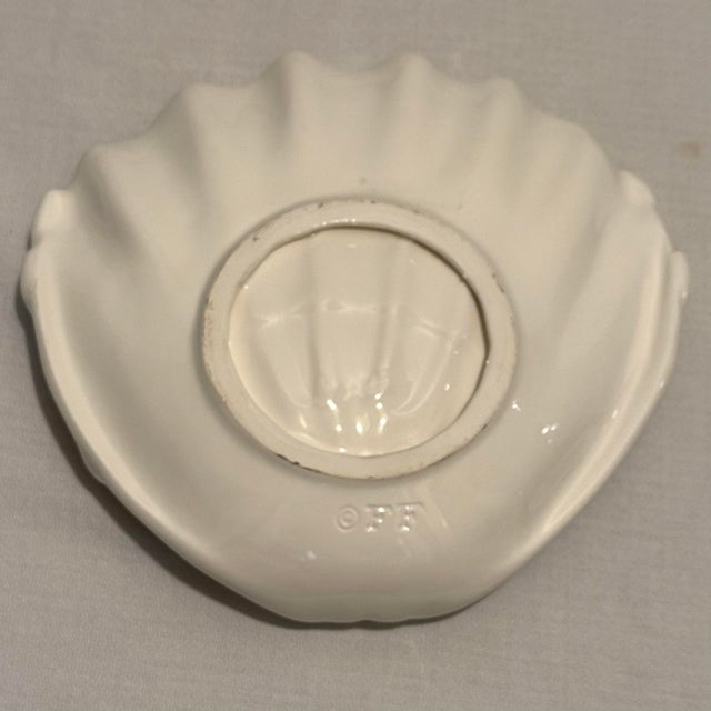 1980’s Regency Fitz & Floyd Pink Ceramic Shell Vide-Poche Catchall For Sale - Image 12 of 12