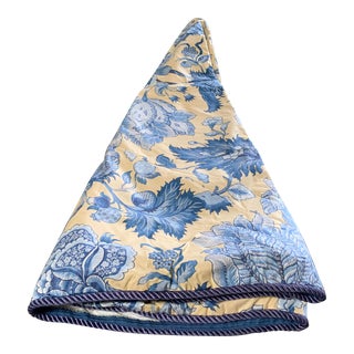 1980s Custom Lined Blue, Yellow and Cream Round Tablecloth For Sale