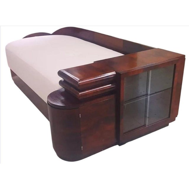 Art Deco Velvet Daybed For Sale - Image 5 of 11