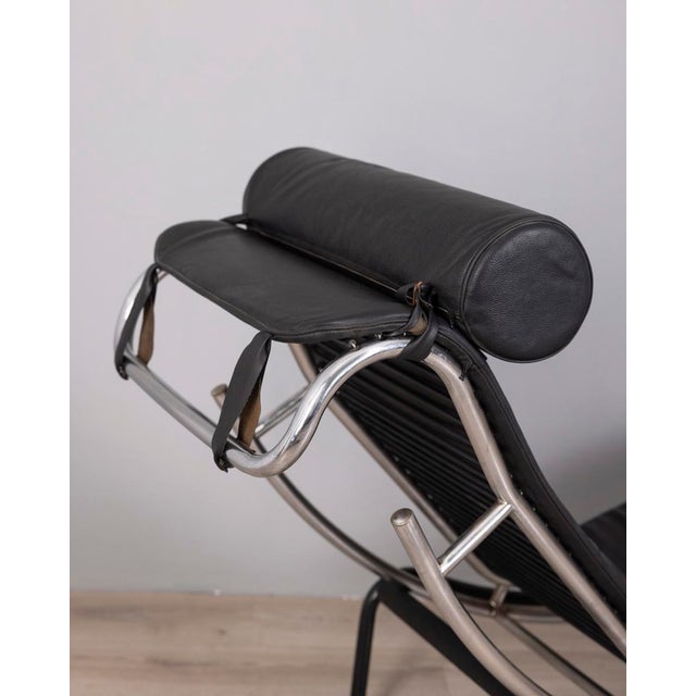 Metal Vintage Chaise Lounge in Metal and Leather, Italy, 1980s For Sale - Image 7 of 17